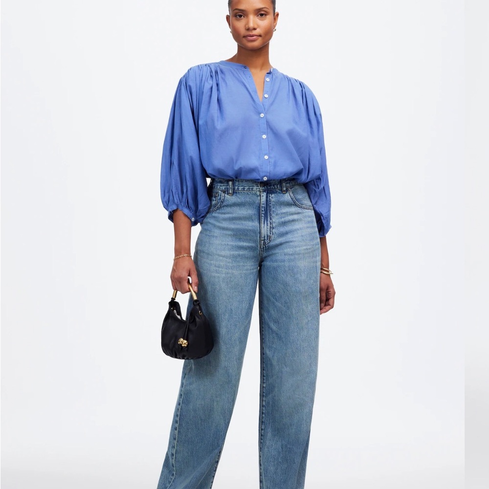 Curvy Superwide-Leg Jeans in Billings Wash: Airy Denim Edition